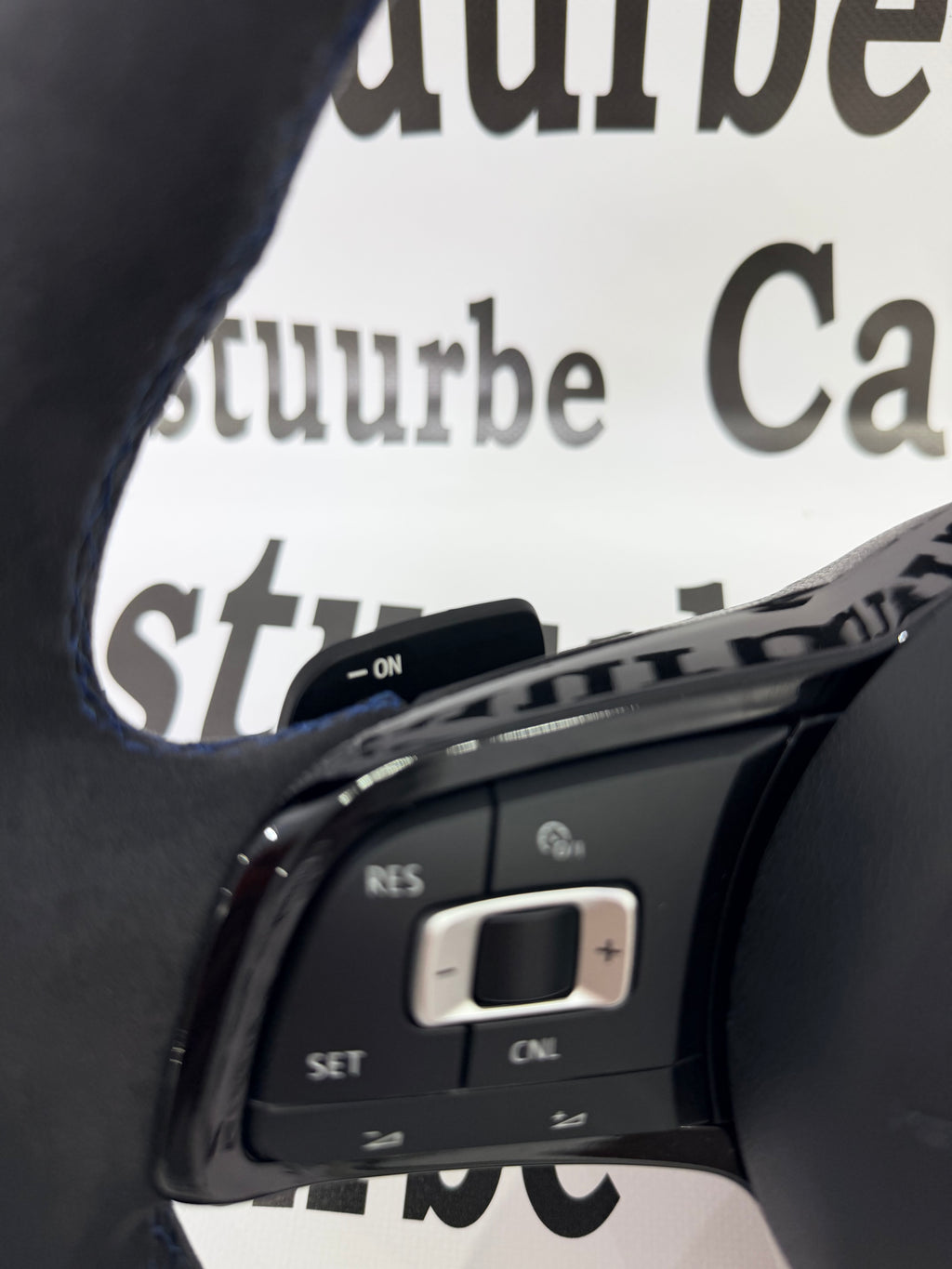 Golf 7/7.5 Custom Alcantara